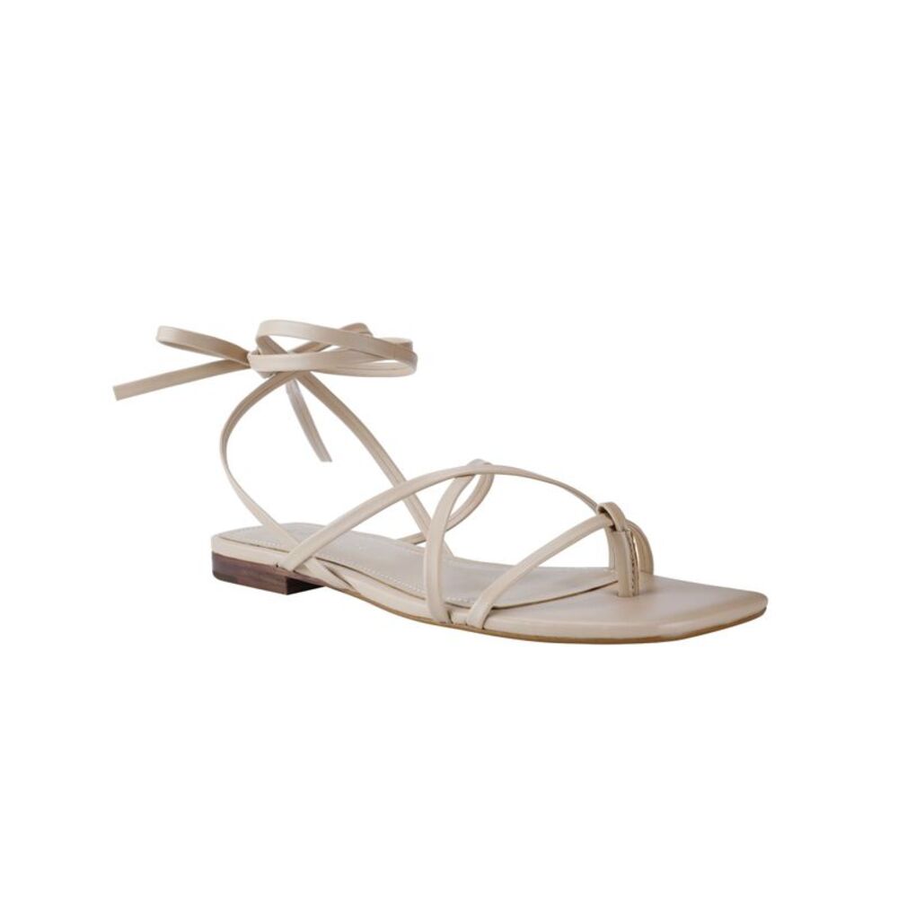 NWT MARC FISHER Womens Beige Strappy Latent Square Toe Thong Sandals Shoes 6.5 M